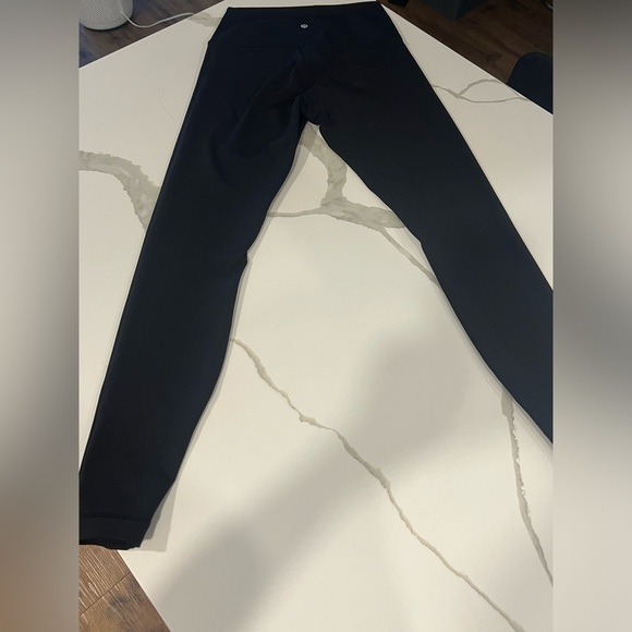 Lululemon Wunder Under Leggings - Picture 8 of 9
